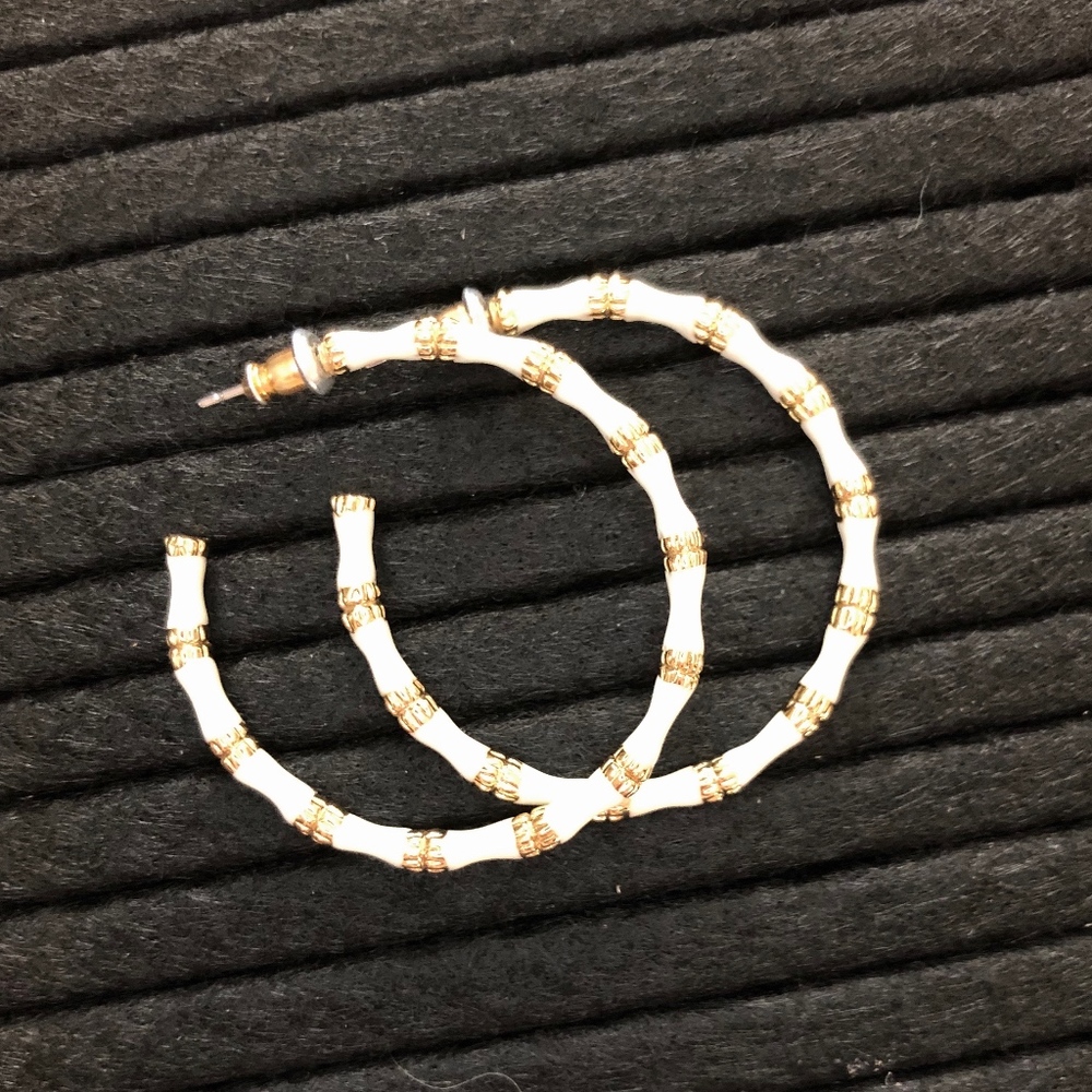 Stella & Dot Ivory & Gold Hoops